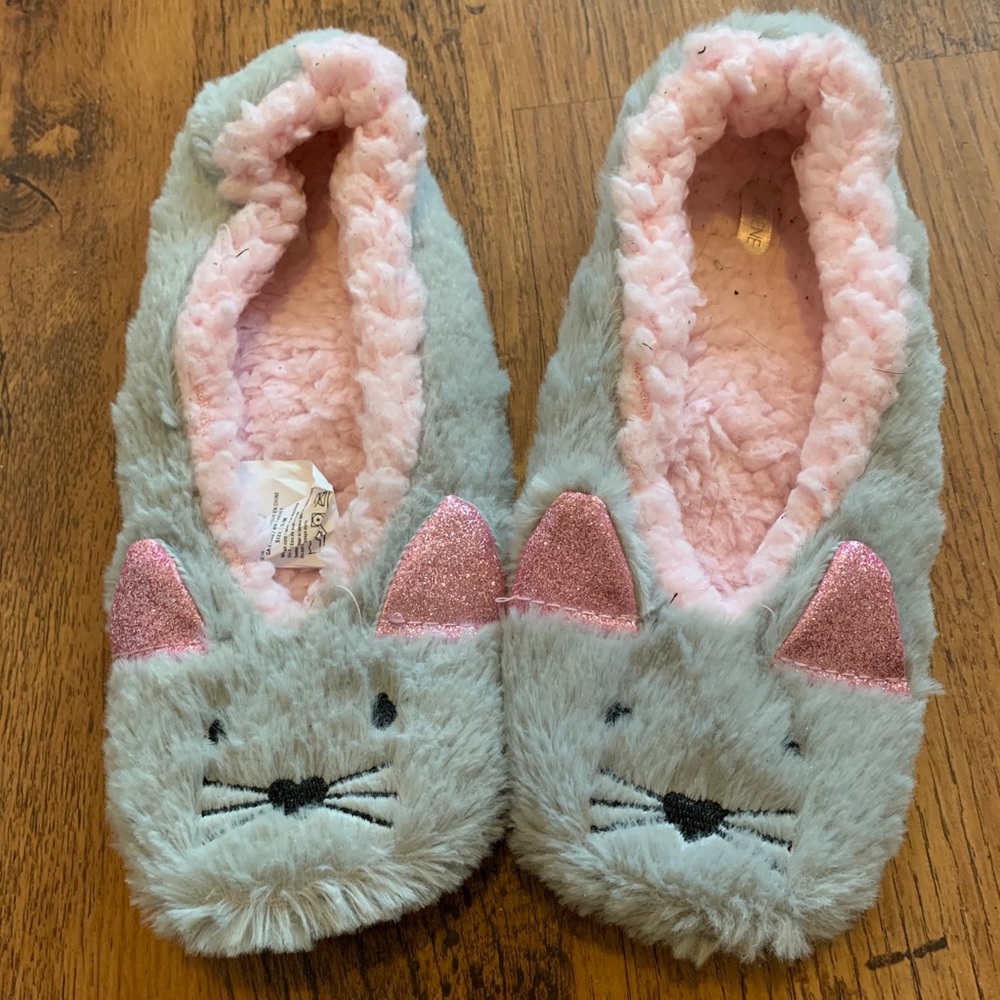 Pink and grey sparkly eared kitty cat slippers